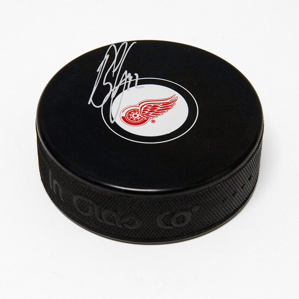 Bob Errey Detroit Red Wings Autographed Hockey Puck