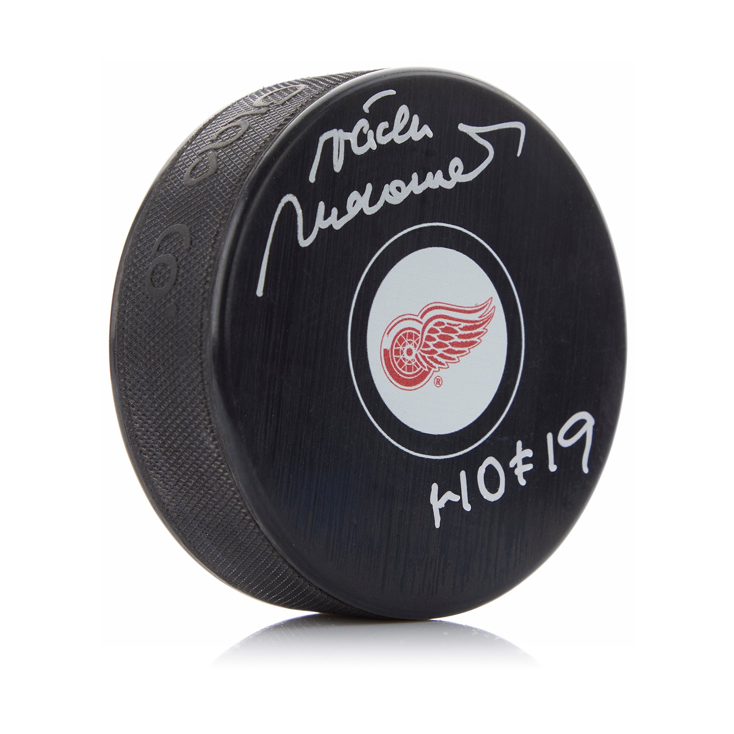 Vaclav Nedomansky Signed Detroit Red Wings Puck with HOF Note