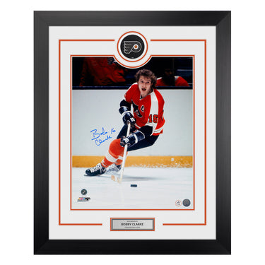 Bobby Clarke Signed Philadelphia Flyers Puck Logo 26x32 Frame