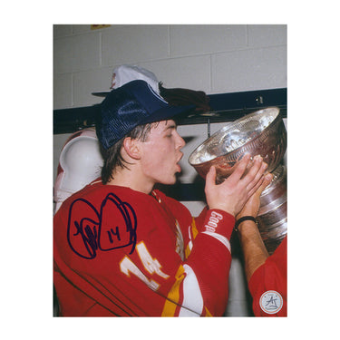 Theo Fleury Signed Calgary Flames 1989 Stanley Cup 8x10 Photo