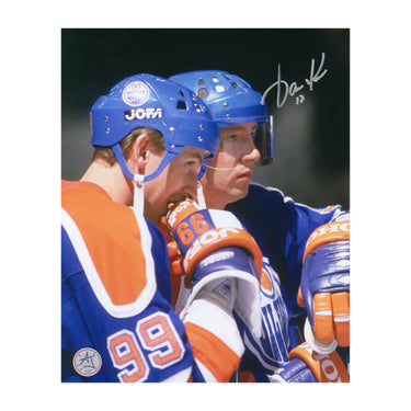 Jari Kurri Signed Edmonton Oilers Consulting with Gretzky 8x10 Photo