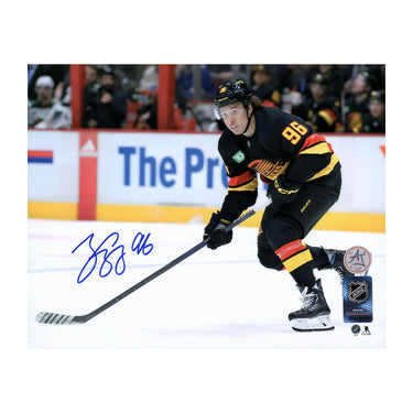 Andrei Kuzmenko Signed Vancouver Canucks Throwback 8x10 Photo