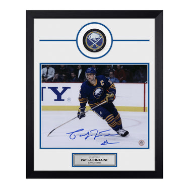 Pat LaFontaine Signed Buffalo Sabres Puck Logo 19x23 Frame