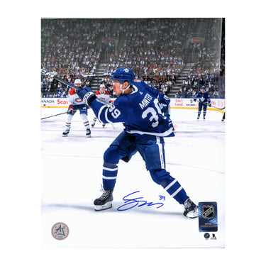 Fraser Minten Signed Toronto Maple Leafs 1st Game 8x10 Photo