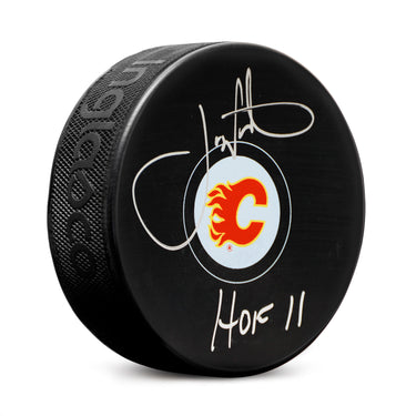 Joe Nieuwendyk Signed Calgary Flames Hockey Puck with HOF Note