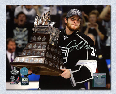 Jonathan Quick Autographed Los Angeles Kings Conn Smythe 8x10 Photo