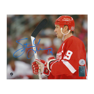 Steve Yzerman Autographed Detroit Red Wings Game Action 8x10 Photo