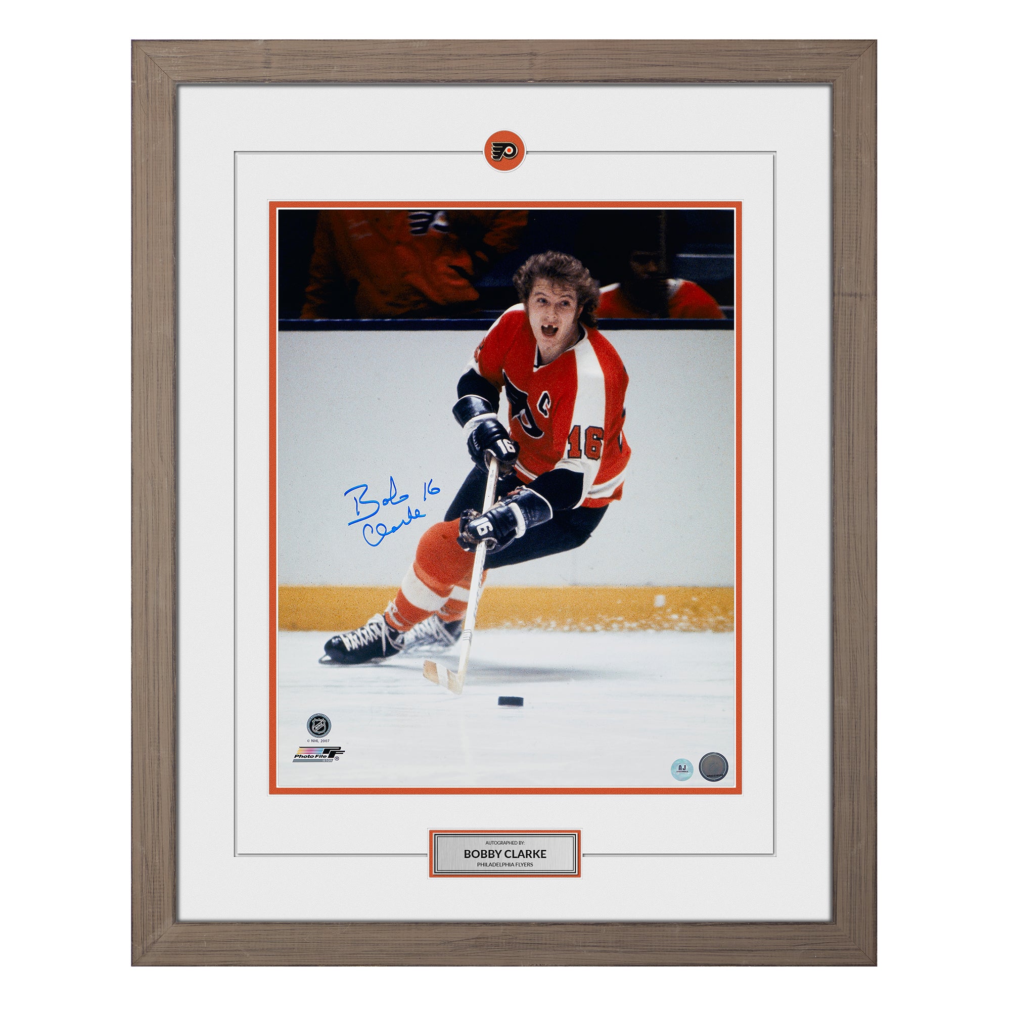 Bobby Clarke Philadelphia Flyers Autographed Hockey 26x32 Frame