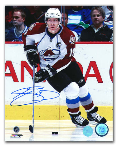 Joe Sakic Colorado Avalanche Signed White Jersey Game Action 8x10 Photo