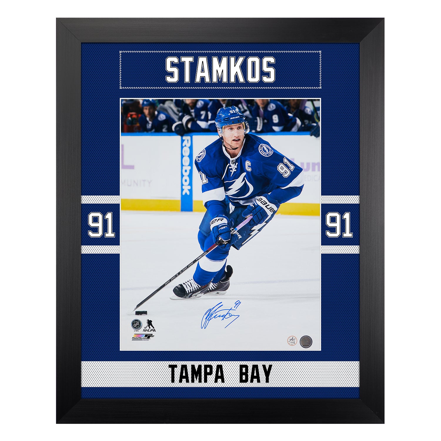 Steven Stamkos Signed Tampa Bay Lightning Uniform Graphic 26x32 Frame